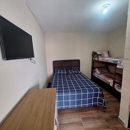 Pousada Da Lorena Itanhaém Esterno foto